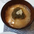 えびえり's cooksnap of when they made とろろ昆布のせキャベツと豆腐のお味噌汁.