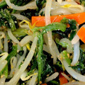 左官屋の奥さんです's cooksnap of when they made ほうれん草ともやしの胡麻和え.