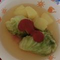 にゃにゃん16's cooksnap of when they made ズボラな【コンソメベースのロールレタス】.