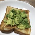 亜久里's cooksnap of when they made 美味しく簡単！アボカドトースト.