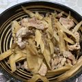 Halü★mama's cooksnap of when they made 豚バラごぼうと糸こんにゃくのすき煮.