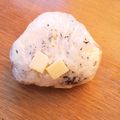 ゆみさん！'s cooksnap of when they made 意外！美味！！ゆかりとチーズのおにぎり♡.