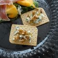 melmarilyn's cooksnap of when they made ワインのお供に♪ブルーチーズのカナッペ.