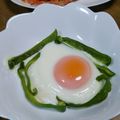 和☆2049's cooksnap of when they made ピーマンで♪巣ごもり目玉焼き.