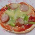 あんど＆'s cooksnap of when they made おやつにパリッパリ♪餃子の皮で簡単ピザ☆.