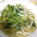 ユーロン's cooksnap of when they made 豆苗ともやしの塩うどん.