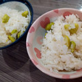 みっやん's cooksnap of when they made 塩と出し昆布だけ！黒枝豆ご飯。.