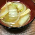 ☆さぶ☆☆'s cooksnap of when they made 白菜と玉ねぎの味噌汁♪.