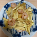 簡単薬膳ごはんたかこ's cooksnap of when they made 海老とマコモ茸のにんにくバター醤油炒め.
