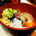 ダッフィーニーうに's cooksnap of when they made ごはん泥棒！漬けるだけの海鮮丼.