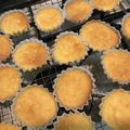 Peccy's cooksnap of when they made ケーキ屋さんのしっとりマドレーヌ.