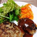 さくらスキップ's cooksnap of when they made しっとり基本のハンバーグ.
