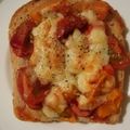 inLondon's cooksnap of when they made 簡単★トースト。トマトとウインナー。.