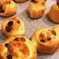 なつめタロー's cooksnap of when they made ラムレーズンでシナモンロールちぎりパン.