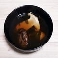 アクセル☆'s cooksnap of when they made 贅沢に松茸を食べる【松茸のお吸い物】.
