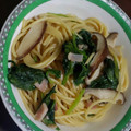 ゆいわかママ's cooksnap of when they made ほうれん草としいたけの和風パスタ.