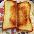 ☆hikonyan☆'s cooksnap of when they made 超簡単✿クイニーアマン風食パン✿.
