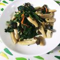 丸ティー's cooksnap of when they made ほうれん草と彩り野菜のニンニク風味炒め.