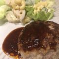 sao33's cooksnap of when they made 本格！カンタン♪黄金比ソースのハンバーグ.