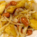sacching's cooksnap of when they made 新じゃがとソーセージのハニーマスタード.