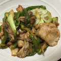 クックM6DK2O☆'s cooksnap of when they made 簡単♬豚こまと青梗菜のオイスター炒め.
