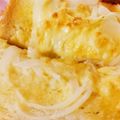 秋田たっちゃん's cooksnap of when they made かんたんお店の味オニオンチーズトースト.