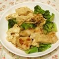 youtapapa's cooksnap of when they made 鶏むねと豆腐の塩麹炒め.