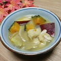 クックI7I5L1☆'s cooksnap of when they made 南瓜とさつま芋の秋の味噌汁.