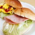 ★ぴよぴよ501★'s cooksnap of when they made ハムとレタスのバターロールサンド.