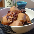 ダイナマイト漆黒's cooksnap of when they made 塩麹deとろとろ柔らかタコと里芋の煮物.