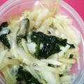 猫まんま☆'s cooksnap of when they made 新玉ねぎとわかめの酢の物 ☆.
