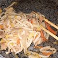 ☆アリスの女☆'s cooksnap of when they made ヒガシマルうどんスープで焼きうどん.