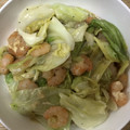かおり♡♡♡'s cooksnap of when they made 海老とキャベツのオイマヨ炒め.