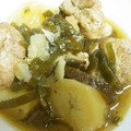 由芽15's cooksnap of when they made 鶏肉とじゃが芋と切り昆布の煮物.