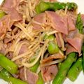 ☆ayami☆26's cooksnap of when they made 簡単◎アスパラえのきベーコンのポン酢炒め.