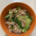 みぃみぃさま's cooksnap of when they made 青梗菜と豚肉のにんにく炒め。後は醤油だけ.