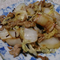 クック6DDPP8☆'s cooksnap of when they made 簡単★旬の白菜と豚肉の塩こんぶ炒め.