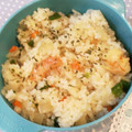 tikariri's cooksnap of when they made フライパンで簡単♪まるで冷凍のエビピラフ.