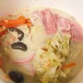 みんみのキッチン's cooksnap of when they made ちゃんぽん風スープ豚しゃぶ鍋.