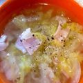 クックみゅーみゅー's cooksnap of when they made 白菜と玉ねぎとベーコンのコンソメスープ.