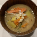 ほっぺ♡クック's cooksnap of when they made 鮭とたっぷり根菜の酒粕味噌汁.
