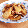 ♡こもれび♡'s cooksnap of when they made じゃがいもと椎茸の甘辛おかか炒め。.