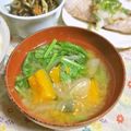 mmameco's cooksnap of when they made かぼちゃとほうれん草のお味噌汁.