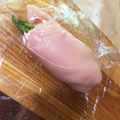 平にな's cooksnap of when they made レンジで！鶏むね肉の北海道♪チーズロール.