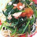 momonana☆'s cooksnap of when they made ほうれん草とツナとトマトの醤油パスタ.