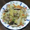 クック11SPZB☆'s cooksnap of when they made マルちゃん塩焼きそばであんかけ焼きそば.