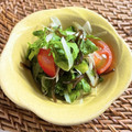 kramy's cooksnap of when they made 春菊とトマトの塩昆布和え.