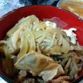 ユーロン's cooksnap of when they made すき焼き風肉豆腐.