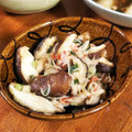 低カロ探検隊's cooksnap of when they made しいたけとカニカマの中華風炒め.