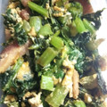 ameうめ's cooksnap of when they made 大根の葉っぱとベーコンのささっと炒め.